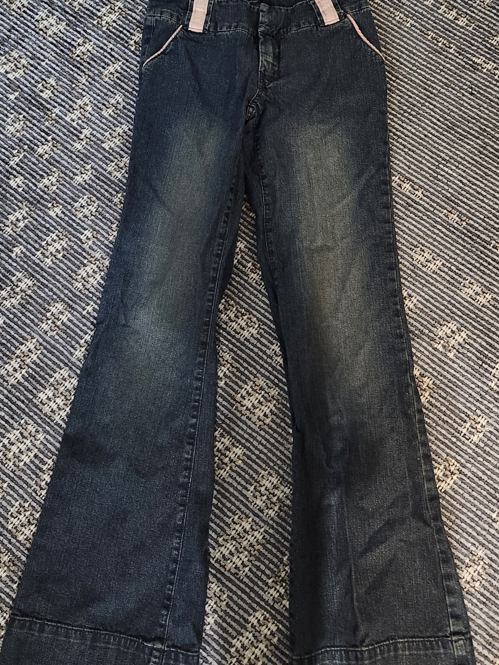 Tara Jarmon Dark Wash Flare Jeans with Pink Trim Size 7